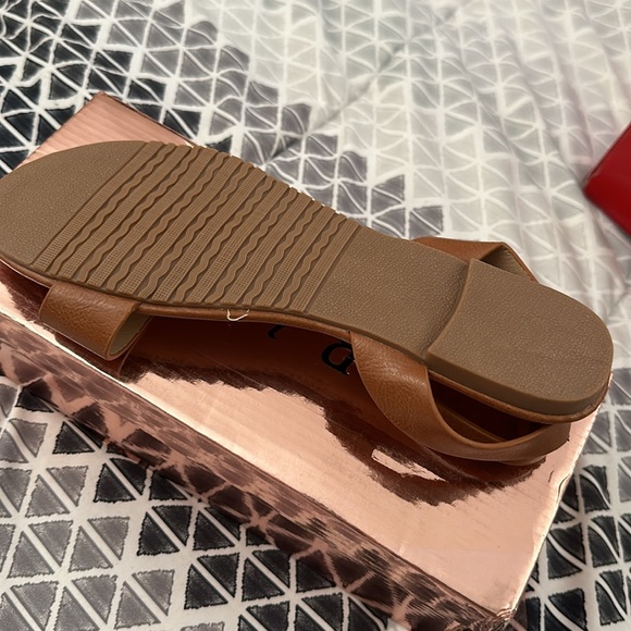 Brand New Brown Ankle Sandals - Picture 3 of 3